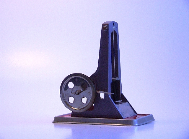 Builing Machine 03.JPG